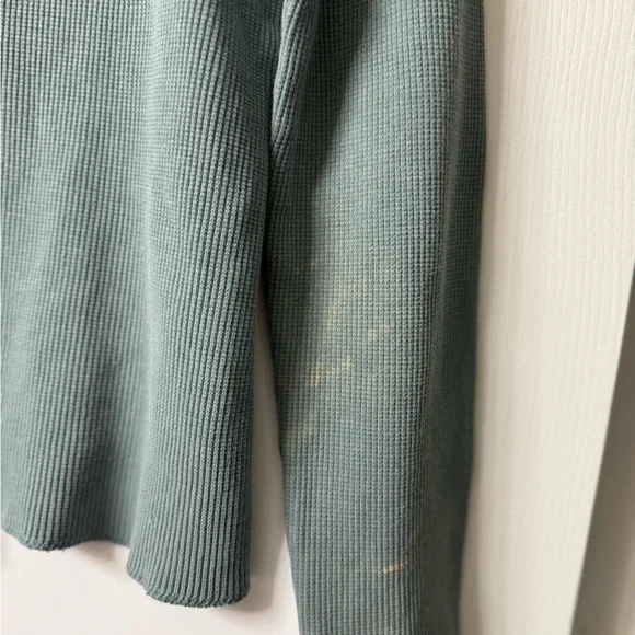 Sundance Henley, top, L, blue/gray, V-neck with 6 buttons, long sleeved Like new - Picture 9 of 9